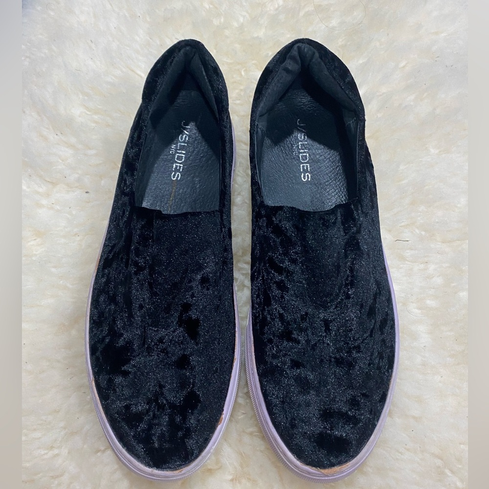 J/Slides shoes